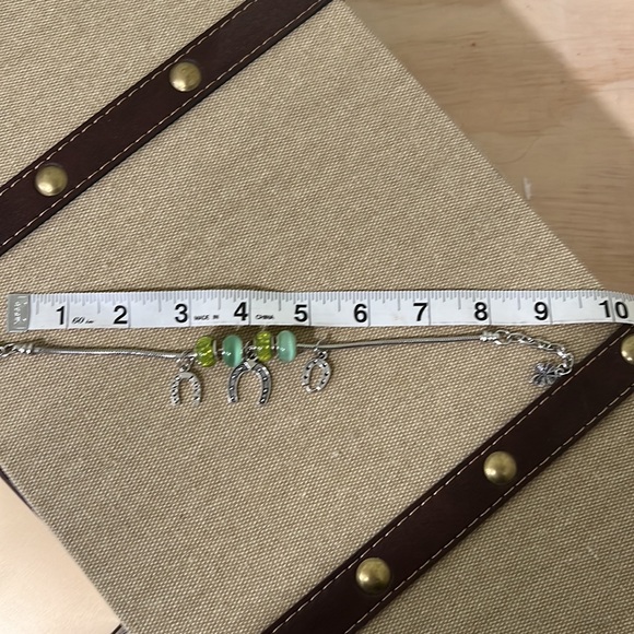 Lucky 🍀 Charm Handmade Silver Tone and Green Bracelet - Picture 3 of 7
